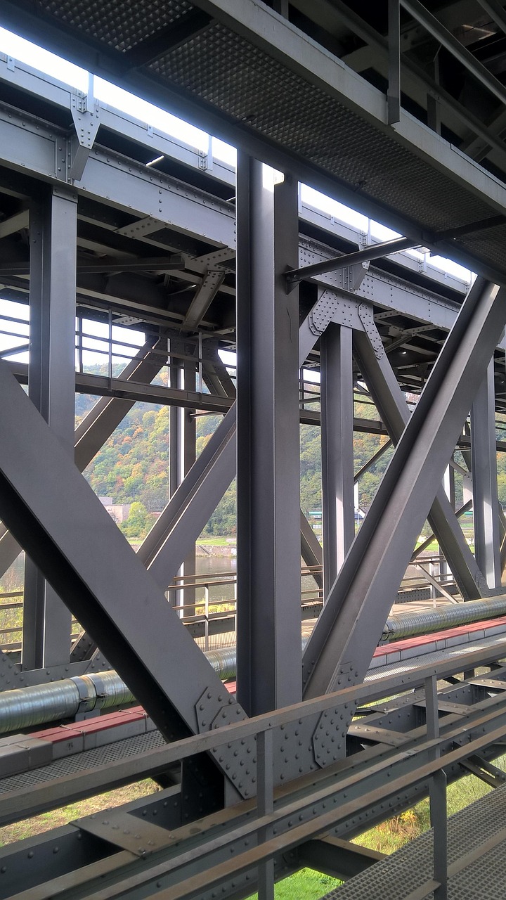 Common Injuries Affecting Steel Erectors